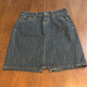 Old Navy Jean Skirt - Size 4